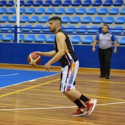 otonielgamboab's profile picture. Rojo, madridista y de Carcha!!! Running, videogames, sports & music