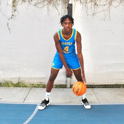 6’4 | 175lb | ‘25 | Combo Guard | Geffen Academy at UCLA | 3.95 GPA |nvmuhumuza@gmail.com | NCAA ID: 2304852300 | Instagram: natevernell