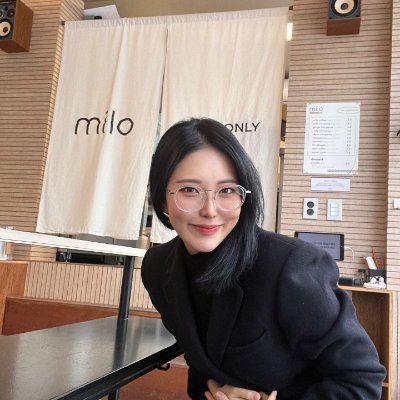 DanaMor94814410's profile picture. I have extraordinary powers of observation, analysis and problem-solving, and I confidently come up with new ideas and solutions.