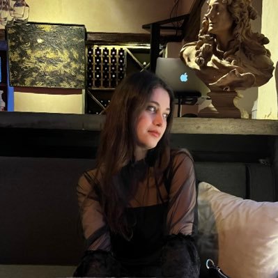 cantsaybutyes's profile picture. creating myself