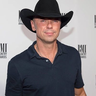 sodikmaulana712's profile picture. Kenny & crew here. Official profiles are @kennychesney @noshoesnation @bluechairbayrum & @noshoesradio. New album BORN is out now https://t.co/zdZVkOOm0E BORN