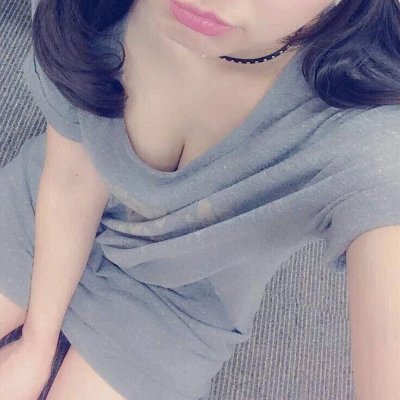 元社会保険労務士。ポイ活ガチ主婦。7桁3年連続で達成中。ポイ活、懸賞で年間180万円ゲットを今年は目標に活動してます。おすすめのキャンペーン知ってたら情報交換しましょう。各月で旅行に行くのが趣味です。