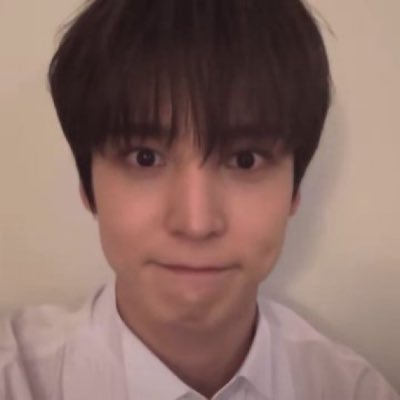 csanciety's profile picture. that one girl that does nawt play about yunsan