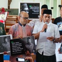 Abdul Khalid Boyan (@khalidjogja) 's Twitter Profile Photo Abdul Khalid Boyan (@khalidjogja) 's Twitter Profile Photo
