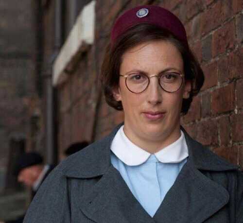 To most, Miranda is a comdianne, who falls over a lot, shops at big and long and sings in nervous situations. She is all of these things, but to me also my idol