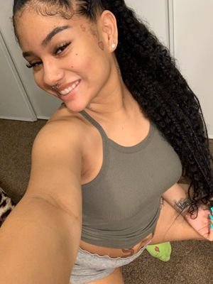 laurenhersef's profile picture. consistency and persistence is the key .