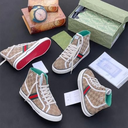 Ephraimwears's profile picture. the brand you can trust 😁 with 💯%quality & very luxurys...