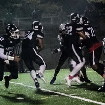 Phillips Academy Andover ‘25 | 5’10 175 | ILB/OLB |