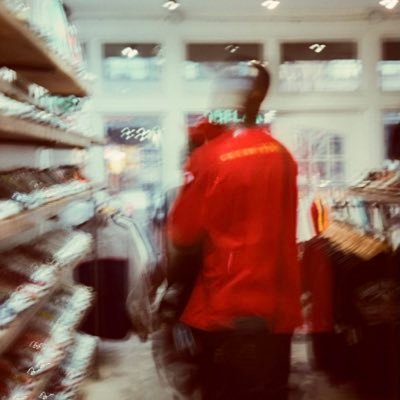 ademilola_o's profile picture. God got my back so i keep on rollin’