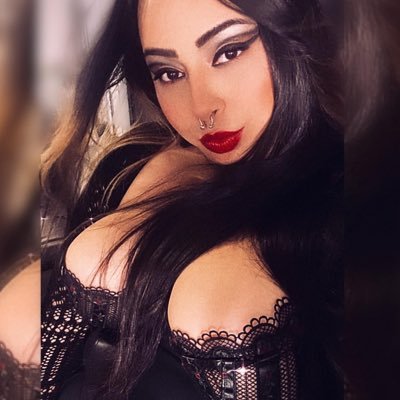 bimb0stein's profile picture. chaos coordinator / a god in the flesh ™️