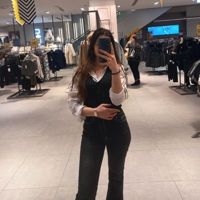 Thegreen5553's profile picture. 