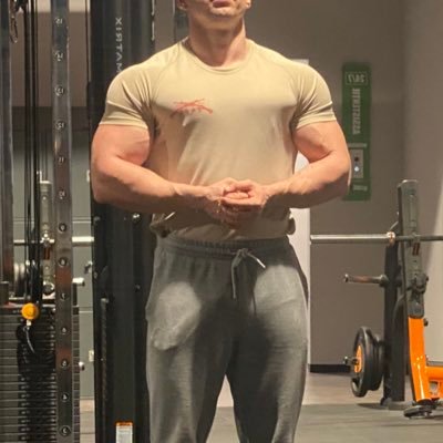 Army / Lifting weights/ crypto lover 🧲/ personal trainer🤓 Inj🥷 ZIG🚀PAAL🤖HashAi🦍
