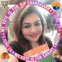 Meenakshi Juneja ( Modi ka Parivar )(@meenakshibjpchd) 's Twitter Profile Photo