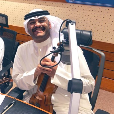 Kuwaiti Musician 🎶🇰🇼 ... - violinist - 🎻 waiting that moment • كَمَنْجا •