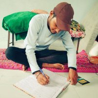 कॉम ए शायर✍️✍️ (@komeshayar8) 's Twitter Profile