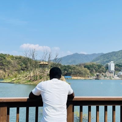 Take care of your body. It's the only place you have to live. Let your food be your medicine; let your medicine be your food. No other way||YonseiAlumni