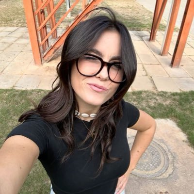 — daily photos, videos, info & gifs de chiara oliver