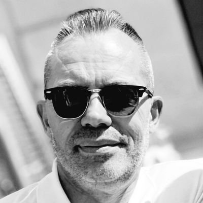 Chief Operating Officer International
#Digital #HEC #Paris #Milan #Casablanca
Entre TOURS et PARIS
Président Asso usagers @TGVTOURSPARIS
Graphiste freelance