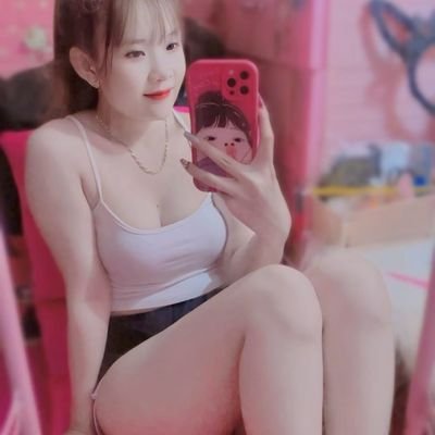 Cá Tính❤️ Độc Thân🥰Vui Vẻ🥳
🔥Mọi người lướt qua cho mình xin 1 follow nhà🫰