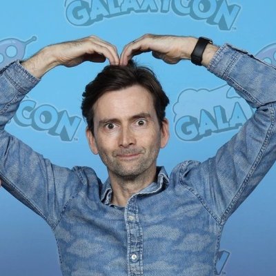 She/her. 30+. Loves cats+all things fuzzy and cozy. Unhealthily obsessed with David Tennant/G.O., enter at your own risk. Minors DNI | One of #TheSheenanigans