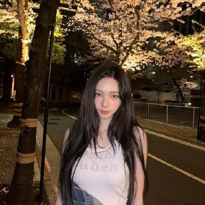 symonsaisss's profile picture. 💟~ MARKET PLACE ~👛 app premium, trusted, testi 1000+, full garansi, fast respon, amanah dan terpecaya boleh dm or wa : https://t.co/UMt0uwrgCU