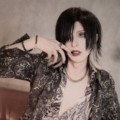 riu_regene Profile Picture