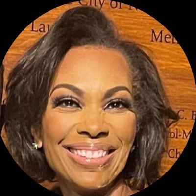 Autor of # 1 new york times Bestseller 
#faithstillmovesmountains.,6-time Emmy Award winning journalist;Anchor and host @faulkner focus and @outnumberedFNC