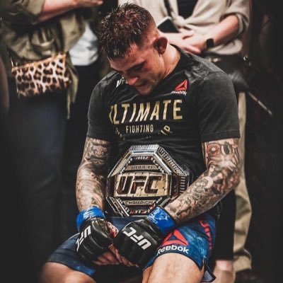 The biggest and MAIN fan of Dustin Poirier💎💎💎 I’m obsessed with him😭💔 #teamDiamond