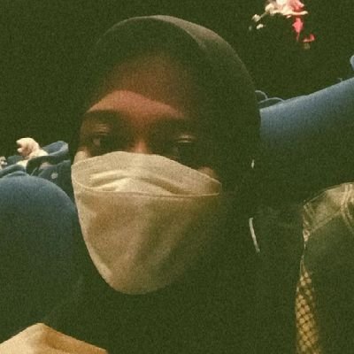 eearthandskyy's profile picture. it's about me and for me, be kind.