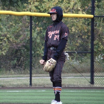 @rawlingstigers/@Truman_Baseball UNCOMMITTED CF, SS, 2B, Utility- Class of 2025 - 816-585-1226