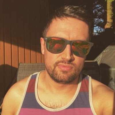 xMichaelWood's profile picture. hello, it’s me🌲☔️🪬🕯️👽👻🎬👾🍣🫖🌊🎹🎻 🍁