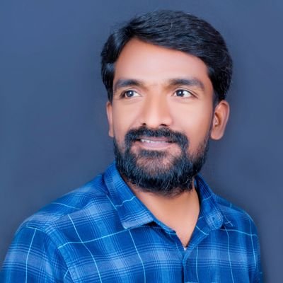 आपण आपल्या कल्पनांचे लाड करायचे.…त्यांना हळूहळू फुलवत नेलं ना, कि गोष्ट आपोआप तयार होते..😊
