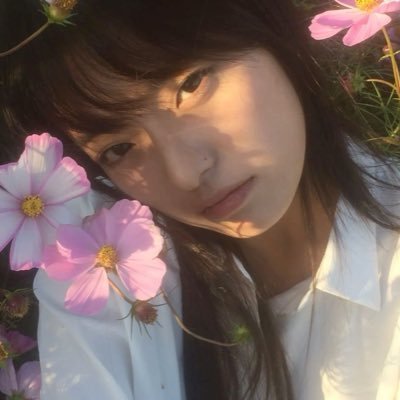 우리들의 계절은 너무나 짧아서