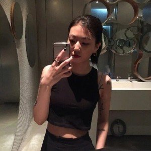 shzh195739's profile picture. 