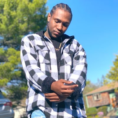 Sam11to's profile picture. Polyglot (🇭🇹-🇫🇷-🇺🇸🇬🇧-🇷🇺)