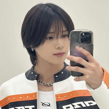 Mes ults of ult : Yoongi ♥️💍, Ten ♥️💍, Jisung Han 💟💍 K ♥️🖇️ Jeno ❤️💍Jay ❤️💍J'ai pleins d'ults et des bias 😊♥️🖇️
