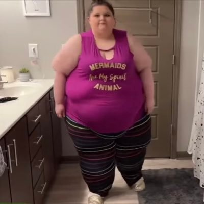 ScamberGreid's profile picture. 89lb looser | 250lb gainer | wipey snatcher no.1 | 34 y/o teenager | lesbean👩❤️👩🌈 | queen of moderation | CEO of finding excuses for everything