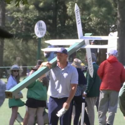 UConn fan, avid kinda sorta semi-amateur golfer with a +43 handicap. D-FAL-IEN