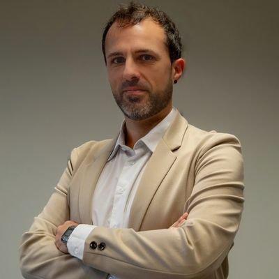 Iker_Minte's profile picture. MBA, Psicología, Formación, Coaching, Educación, Desarrollo Personal/Profesional, ...
Ezina, ekinez egina!