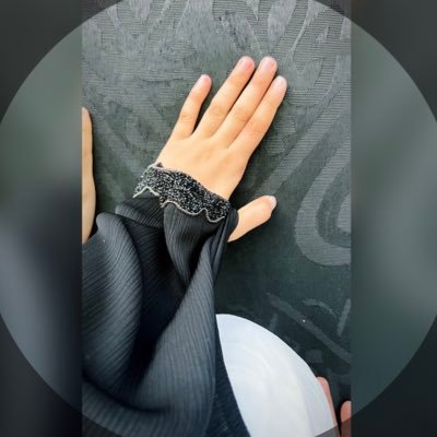 اللهم صّلِ وسَلّمْ عَلۓِ نَبِيْنَامُحَمد ﷺ.♥️M