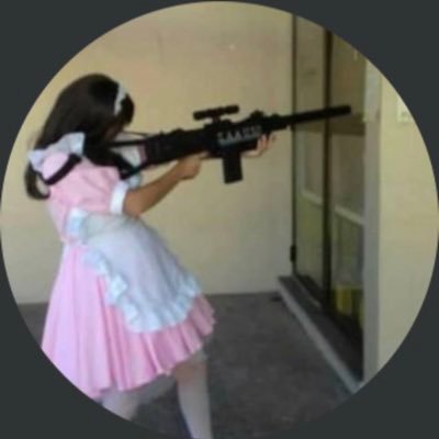 koufukunoshippo's profile picture. 滑空する高層ビルから煙の行方を宛てに