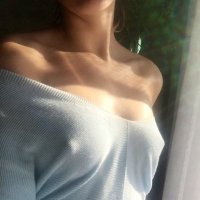 Ella B. (@date_ella) 's Twitter Profile