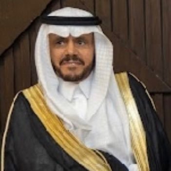 تشرفت بثقة غالية من سمو أمير القصيم وقضيت أرقى وأجمل فترة عملية في مكتب سموه الكريم قاربت العامين 🇸🇦💚