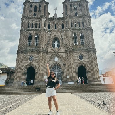 Atlético Nacional 💚 Mueve tus energías para que el universo te sorprenda 🌈✨