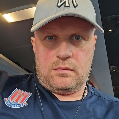 CrouchPotato6's profile picture. 