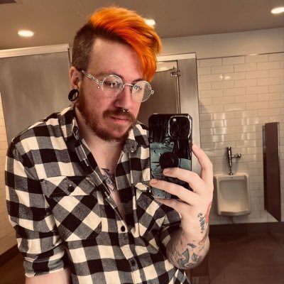 ItsPaetrox's profile picture. I play Pokémon and stream sometimes. Your favorite disappointment. They/Them