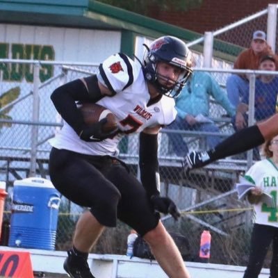 Plentywood HS, CO 25, 6’1”, 190, RB/LB/WR #7. FB, BB, Track, 3.79 GPA. https://t.co/bikY15Nncc. Hard worker, hard down hill runner, and hard hitter