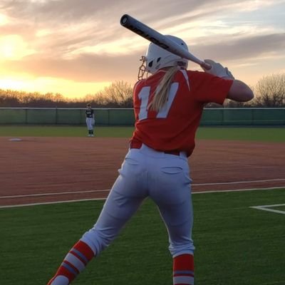 5'6/14 yrs./Shawnee Heights HS 2027 | C/3B/1B | BC Peppers 14u Premier | 4.0 GPA | Xtreme volleyball 15u | Setter