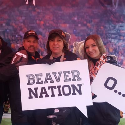 RZR lovin bad ass woman. Go Beavs!