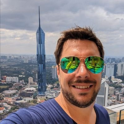 🇨🇭Data & AI Engineer at @swissborg .
#scubadiving, #MTB, #crypto, #AI, #newtech and #tesla enthusiast.